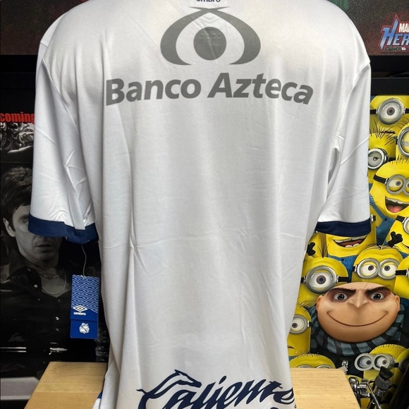 Puebla FC Jersey Umbro XLarge New Original - Picture 2 of 4